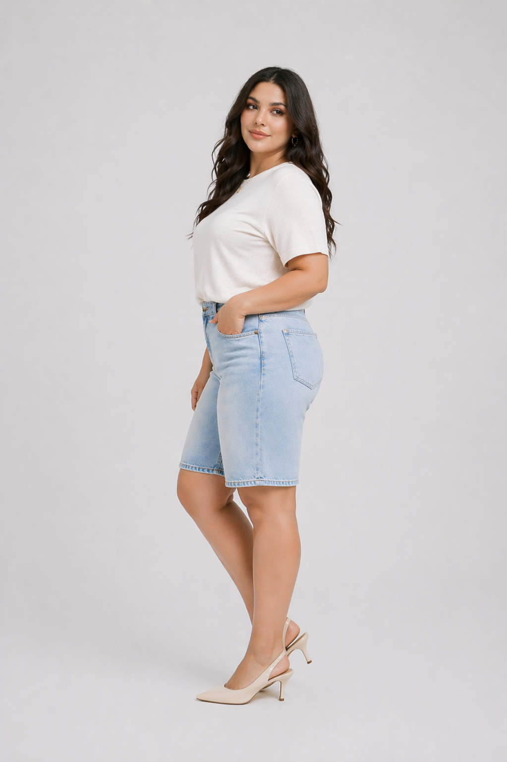 Short en jean sur-mesure light blue – Azure Freedom - SH905 - Vue 3